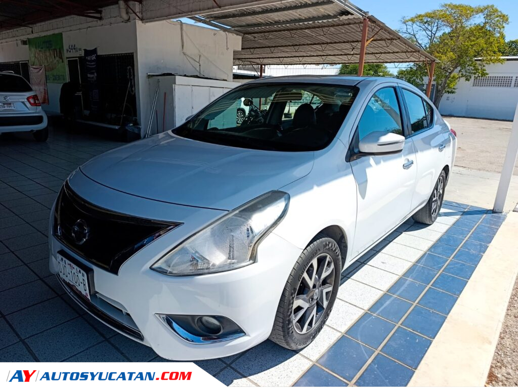 Nissan Versa 2016