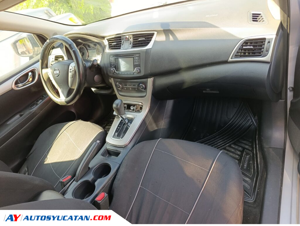 Nissan Sentra Advance 2016