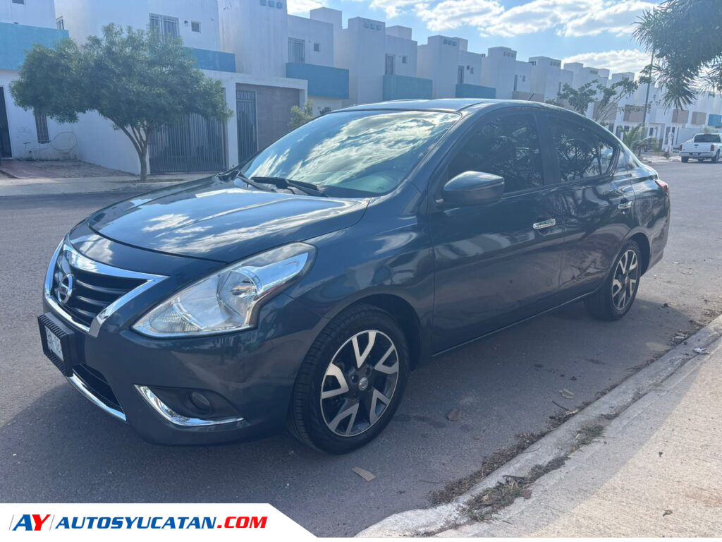 Nissan Versa Exclusive 2016