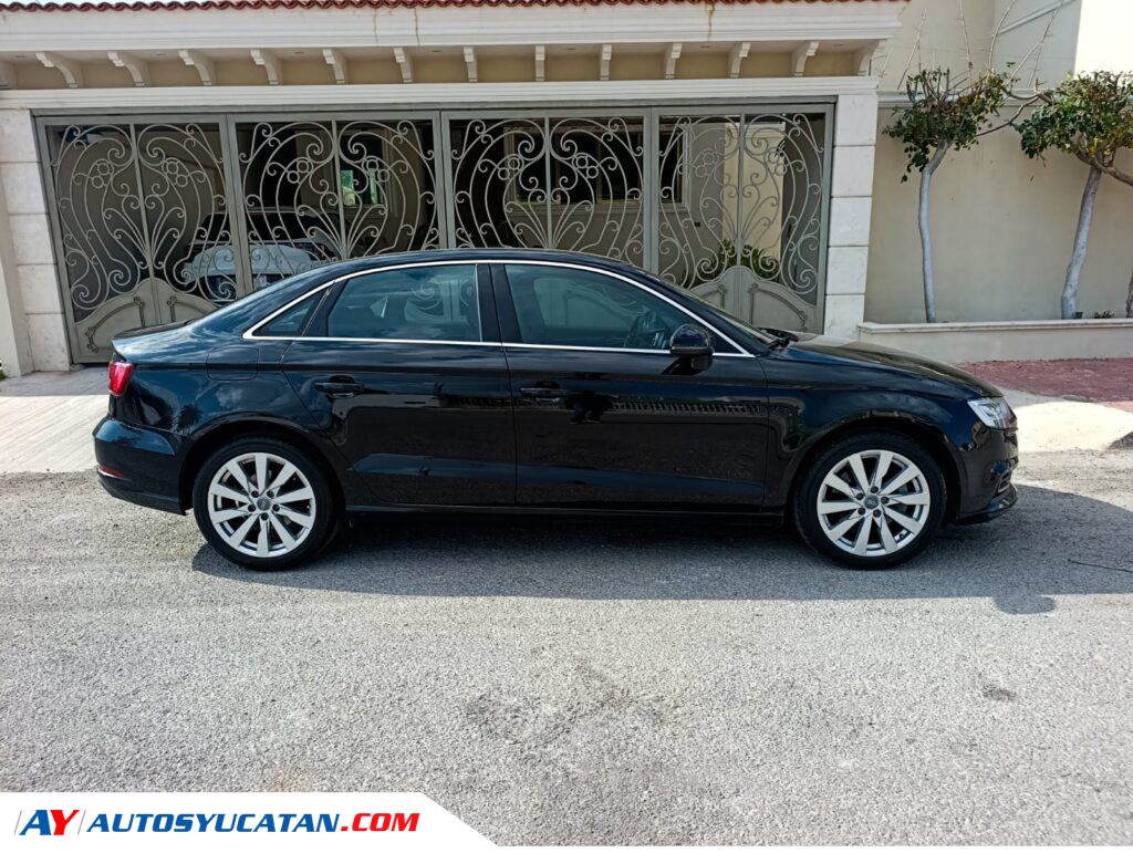 Audi Audi 3 Sedan Select 2018