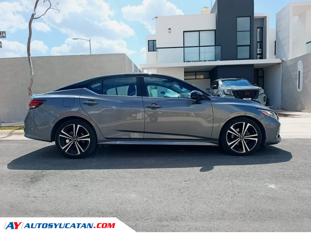 Nissan Sentra SR Bitono 2022