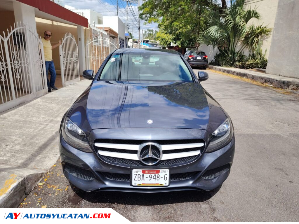 Mercedes Benz Clase C 180 Sedan 2017