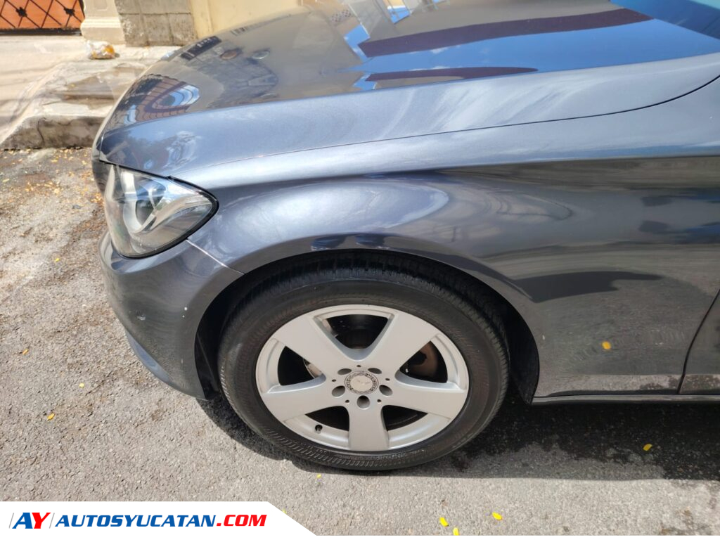 Mercedes Benz Clase C 180 Sedan 2017