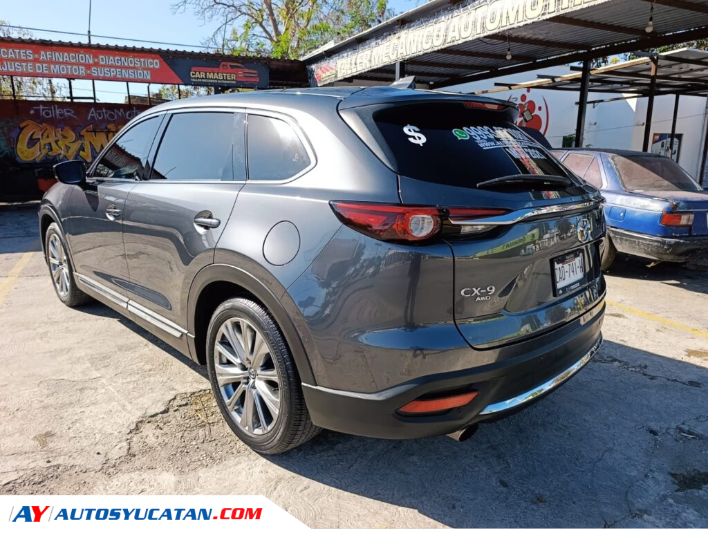Mazda CX9 Touring 2021