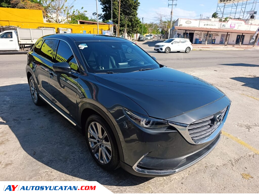 Mazda CX9 Touring 2021