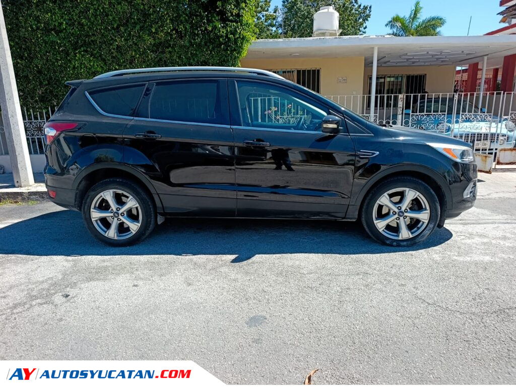 Ford Escape Advance 2017