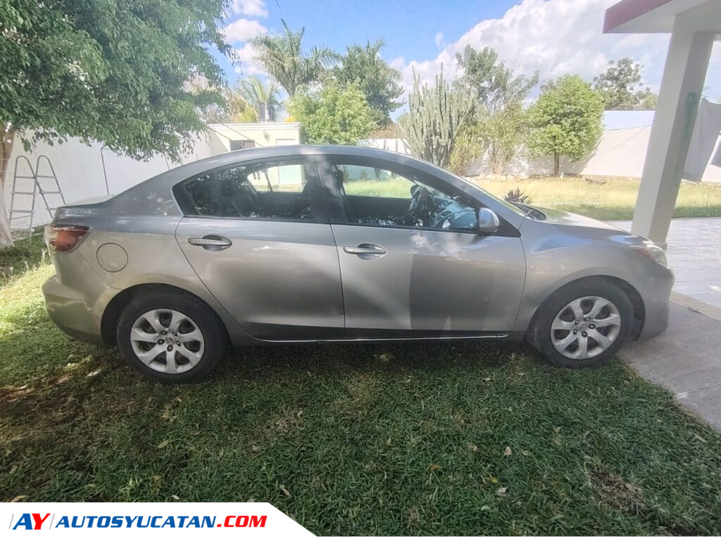 Mazda 3 2013