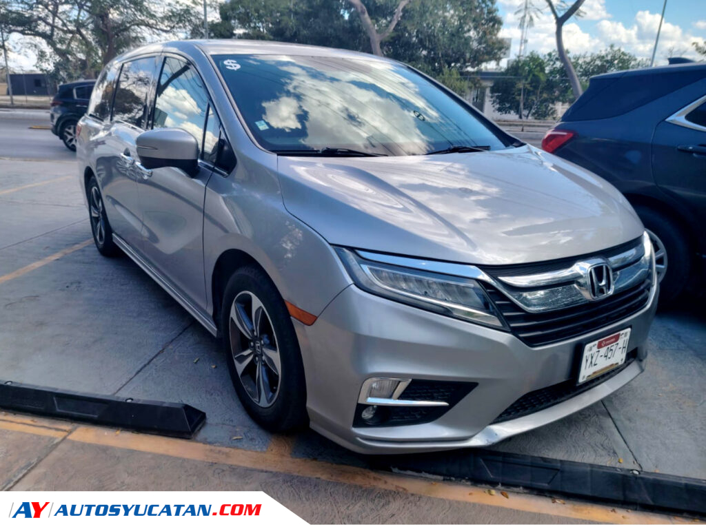 Honda Odyssey Touring 2019