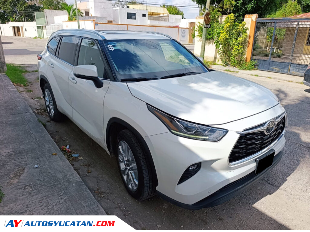 Toyota Highlander Limited 2020