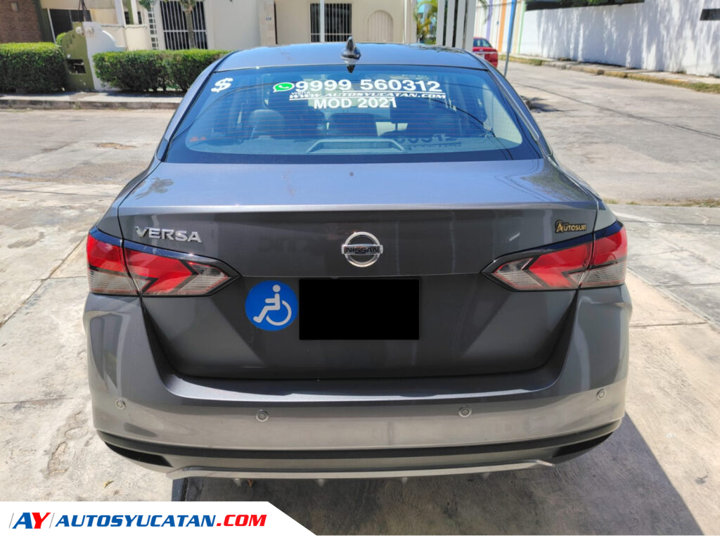 Nissan Versa Exclusive CVT 2021