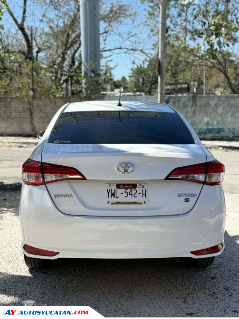 TOYOTA YARIS S 2021