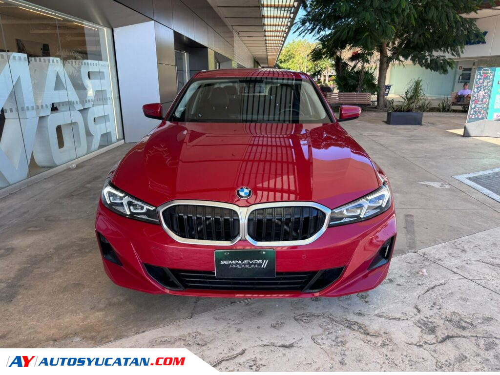 BMW 32Oi SEDAN AUT. (2024)