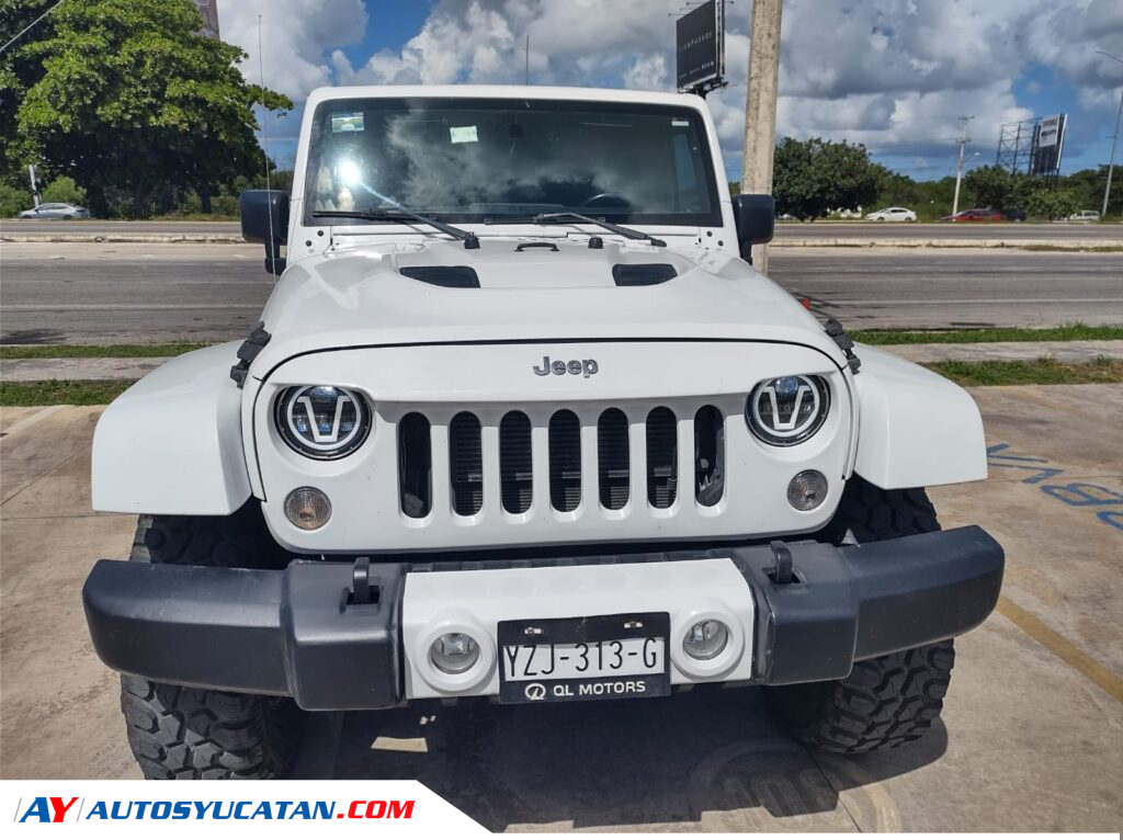 JEEP WRANGLER SAHARA UNLIMITED 2015 4X4