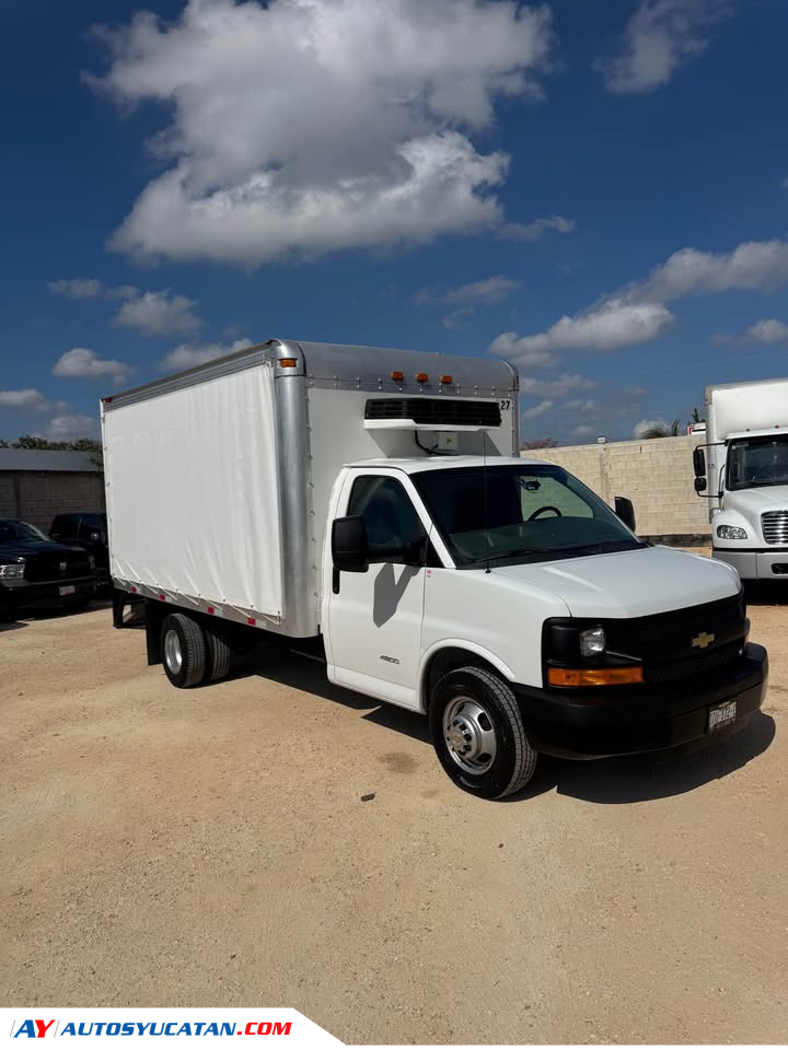 CHEVROLET EXPRESS 4500 2016 CAJA SECA REFRIGERADA