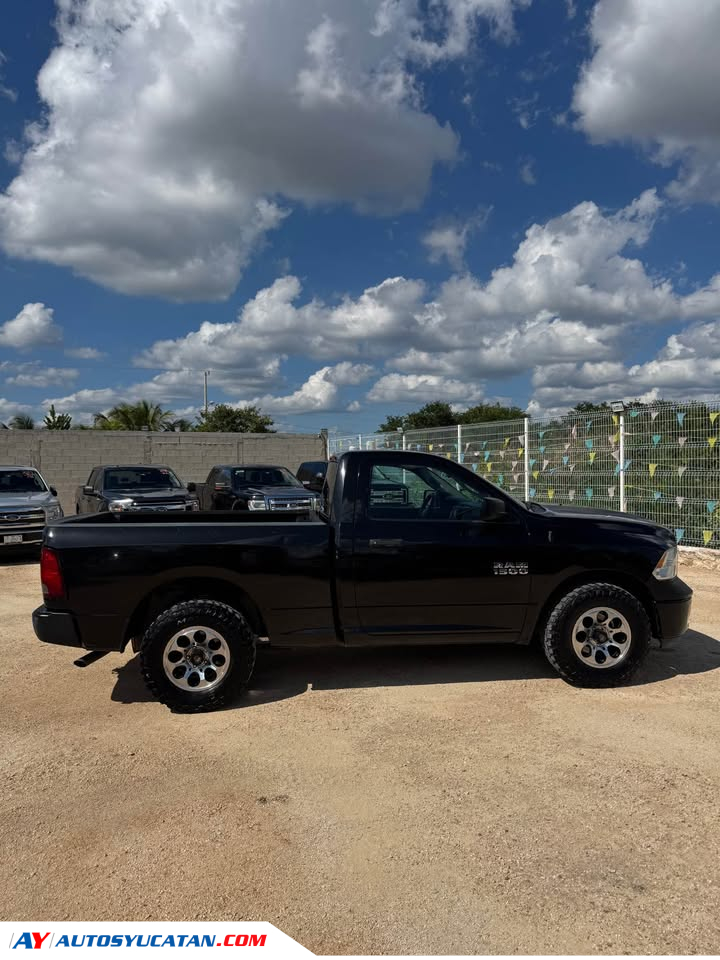 DODGE RAM 1500 2018 SPORT