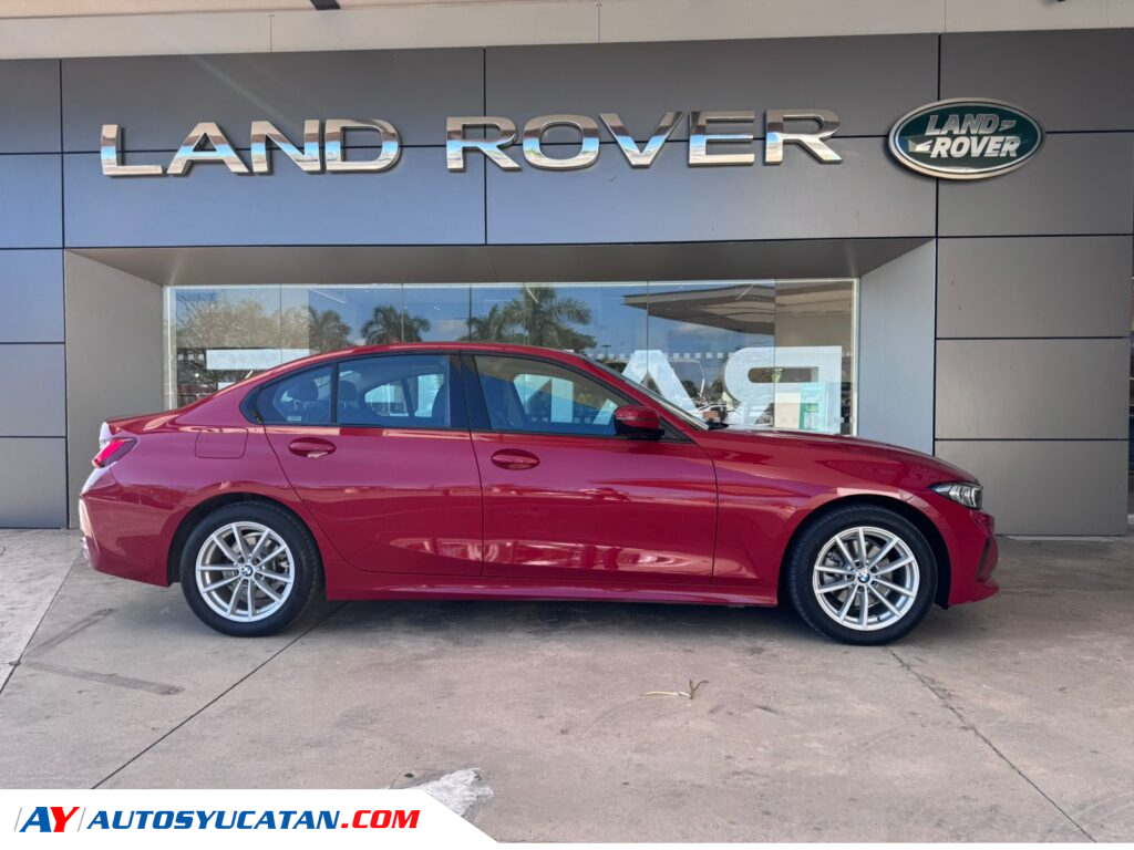 BMW 32Oi SEDAN AUT. (2024)