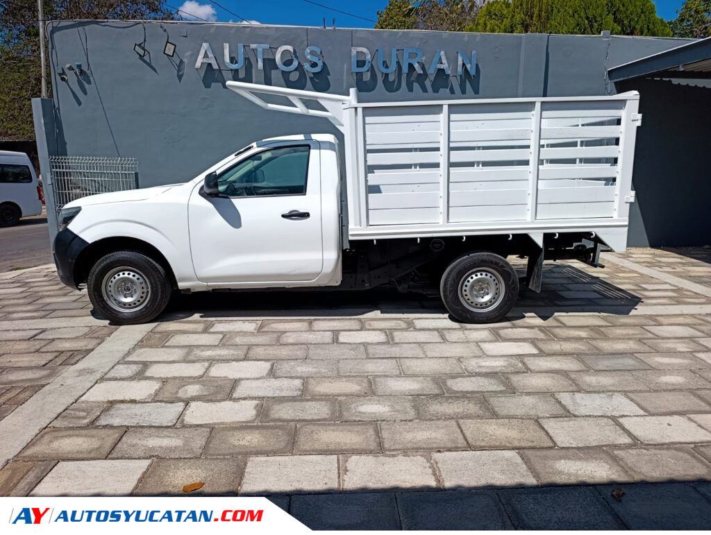 Nissan NP300 Sin Clima 2020