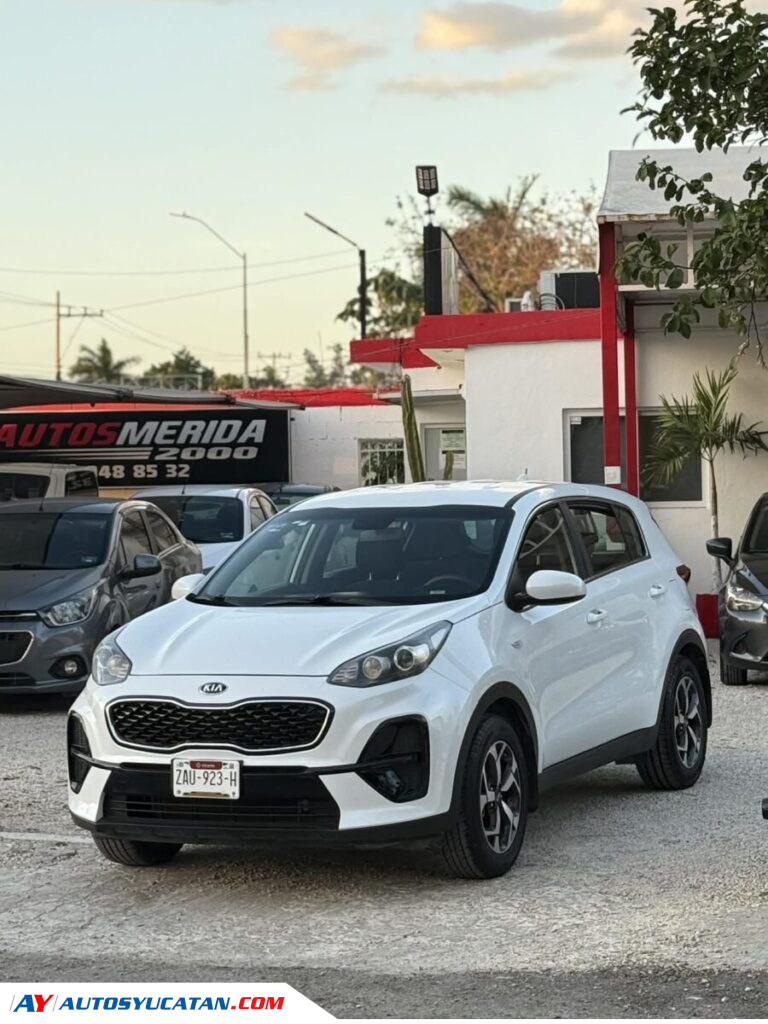 KIA SPORTAGE LX 2020