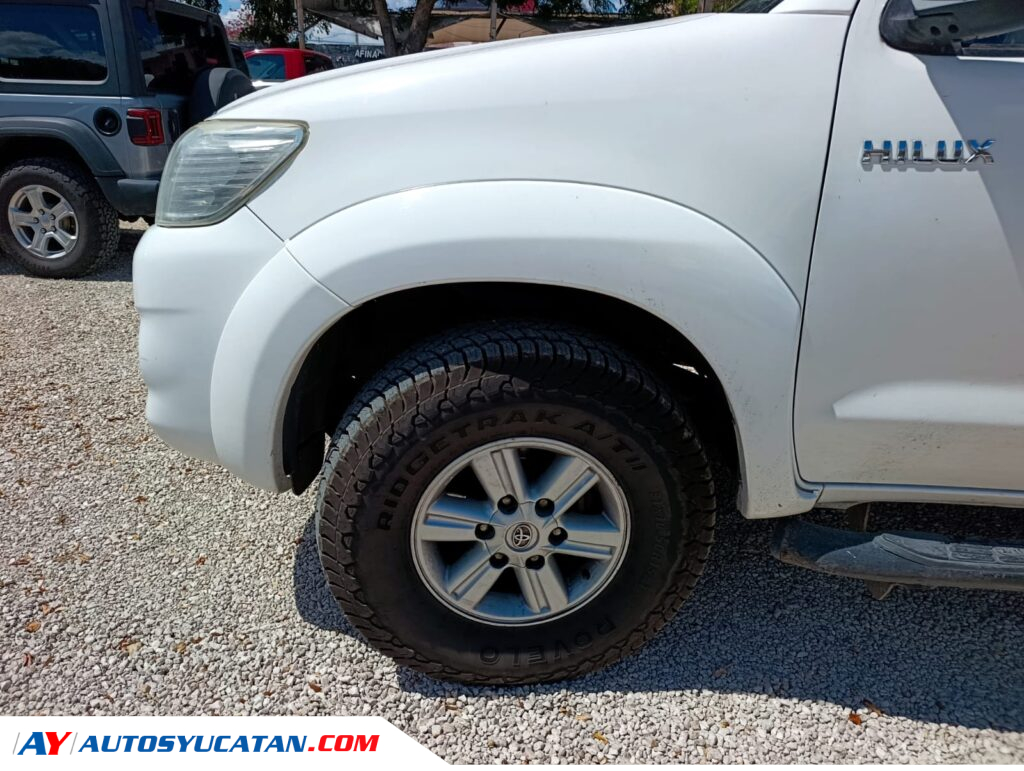 Toyota Hilux 2015