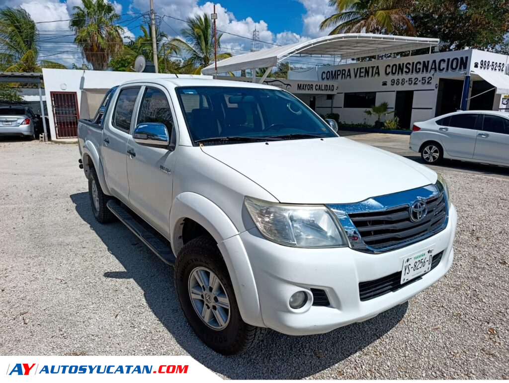 Toyota Hilux 2015