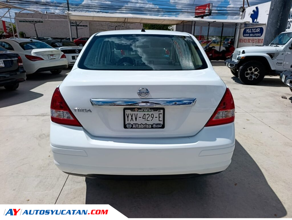 Nissan Tiida STD 2007