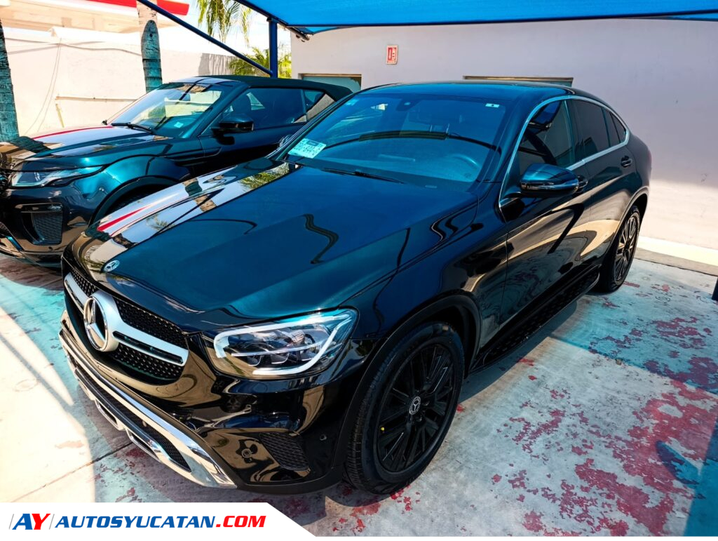 Mercedes GLC-300 2020