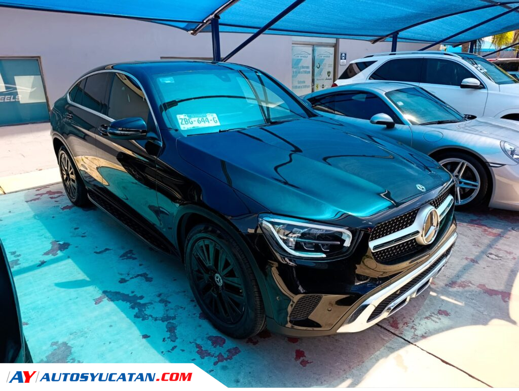 Mercedes GLC-300 2020