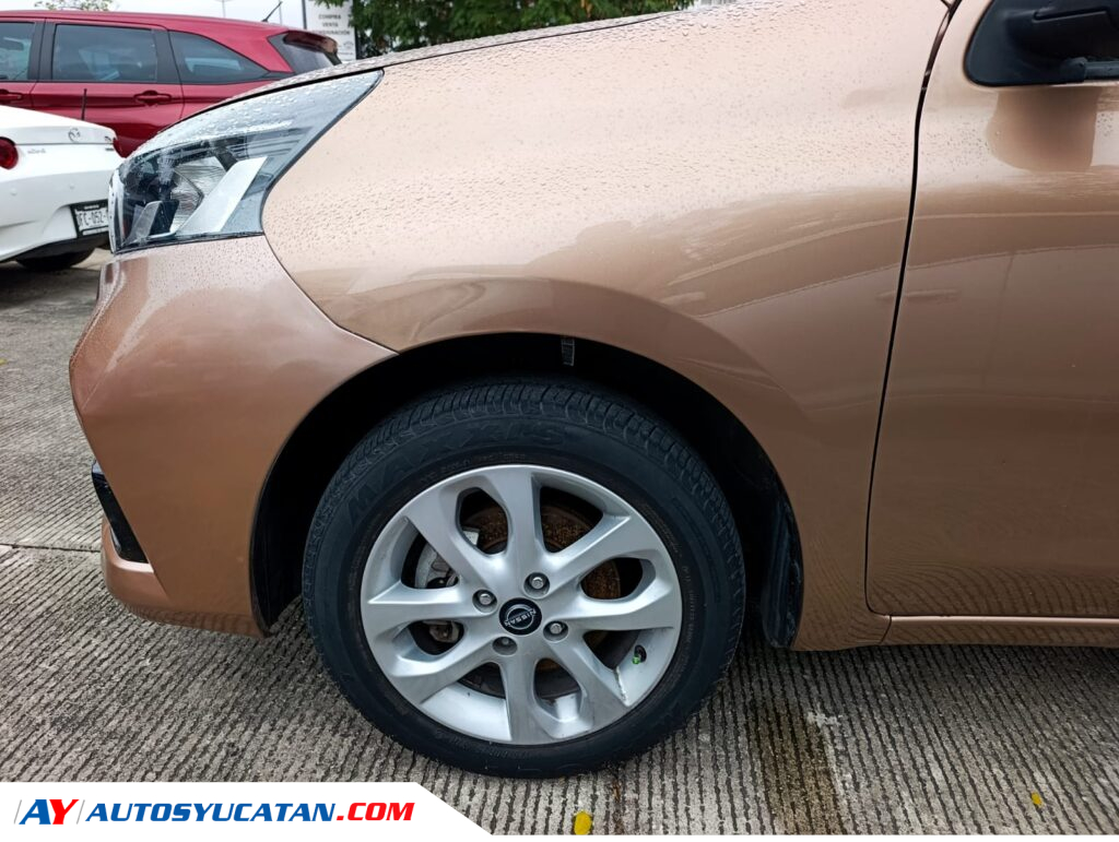 Nissan March Advance STD 2024