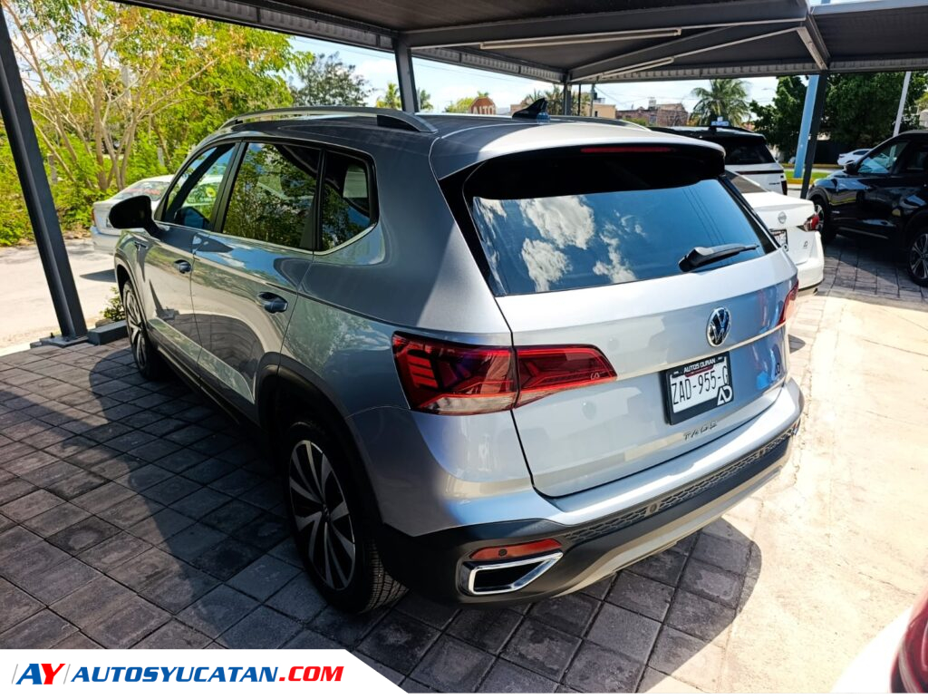 Volkswagen Taos Confortline 2023