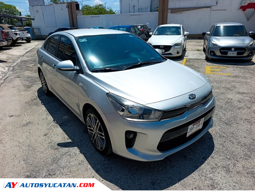 Kía Río Sedán Automático 2020