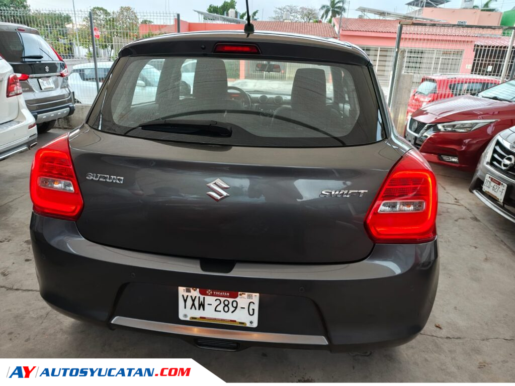 Suzuki Swift GLX  Automático 2021