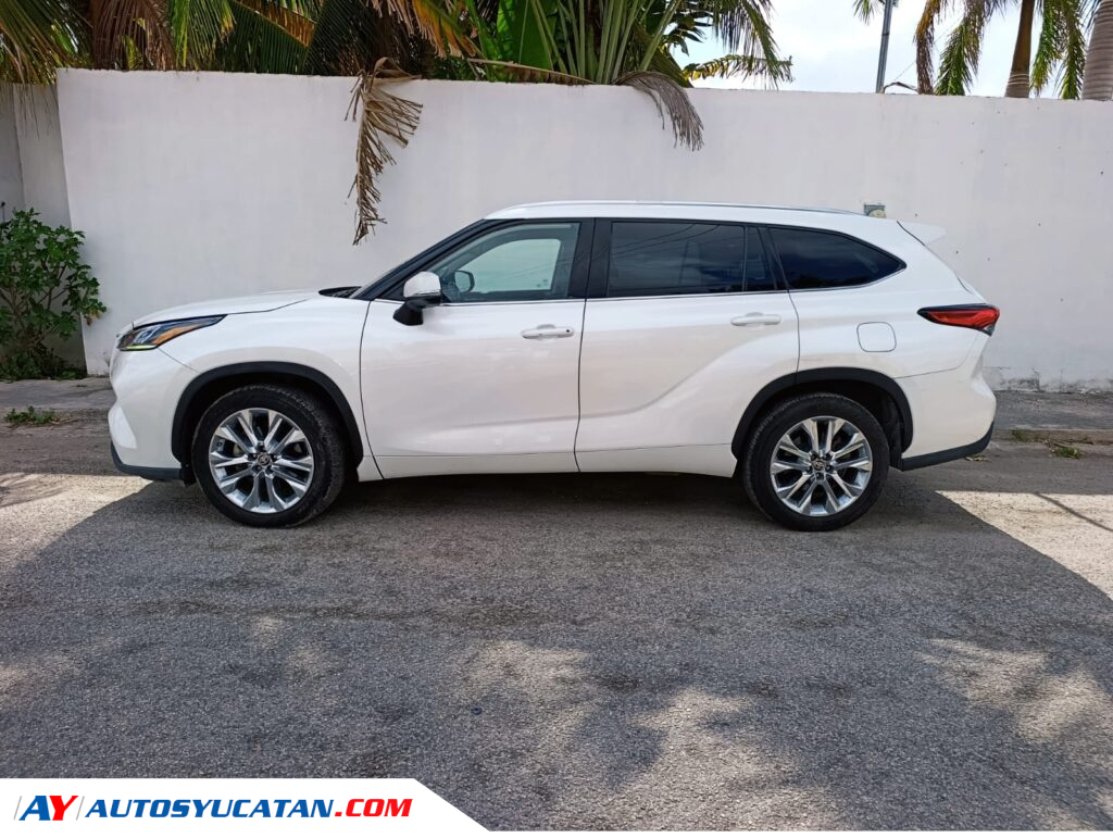 Toyota Highlander Limited 2020