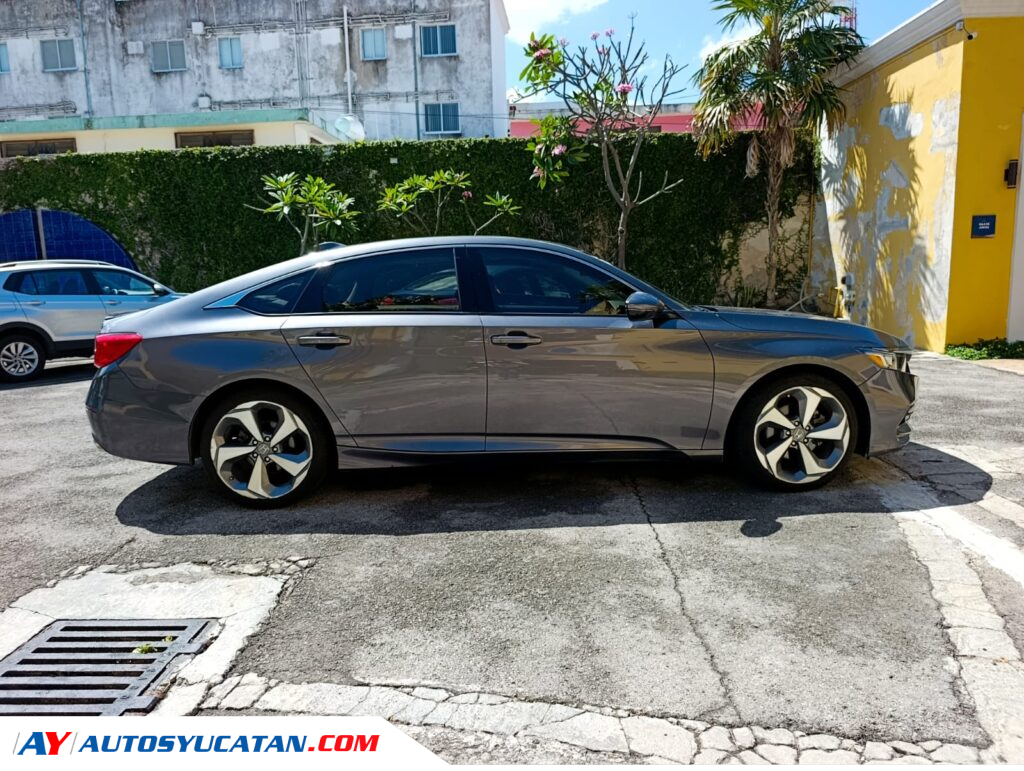 Honda Accord Touring 2.0 Turbo 2018