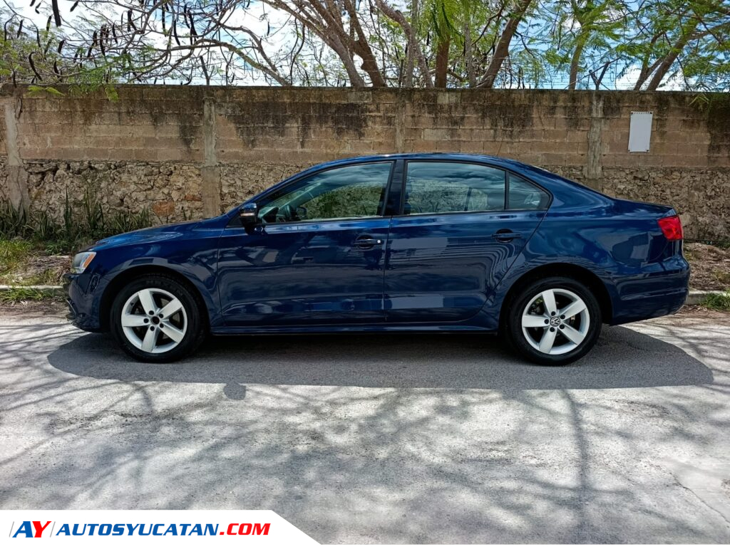 Volkswagen Jetta MK6 Triptronic 2013