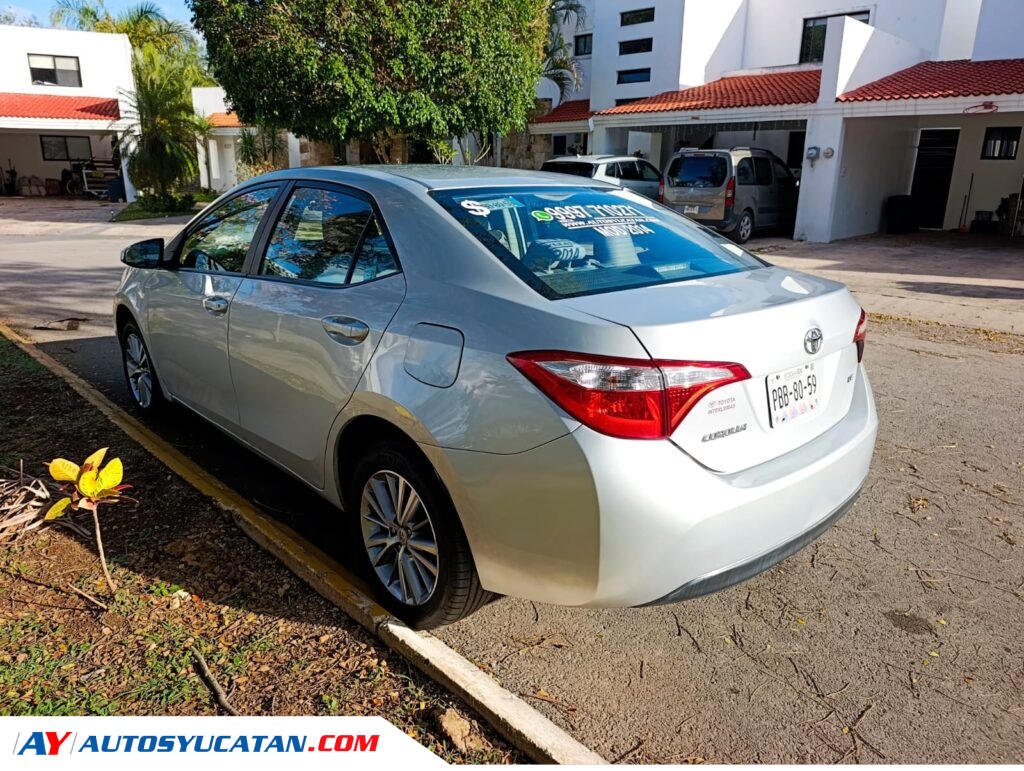 Toyota Corolla Plata LE 2014