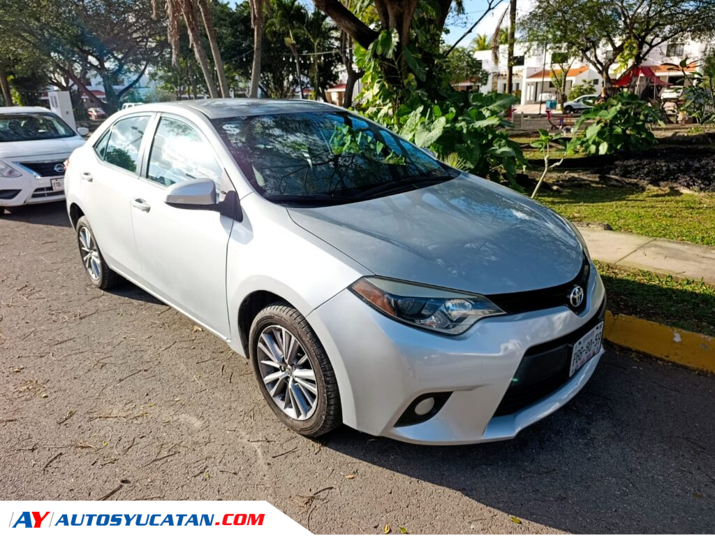 Toyota Corolla Plata LE 2014