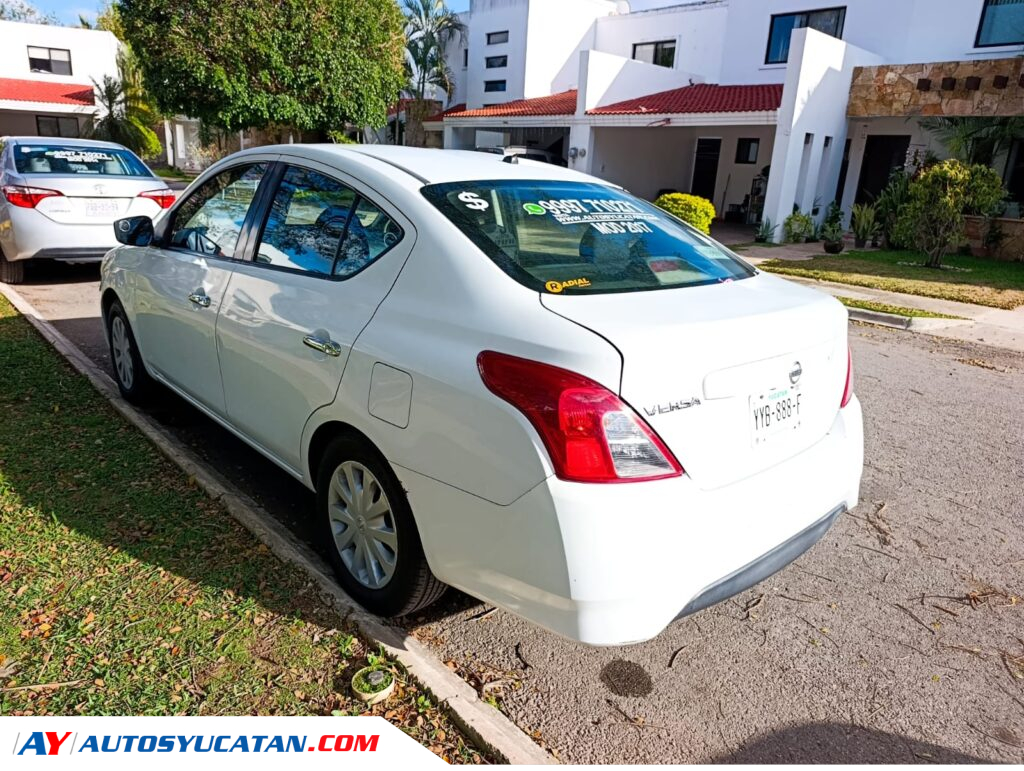 Nissan Versa 2017
