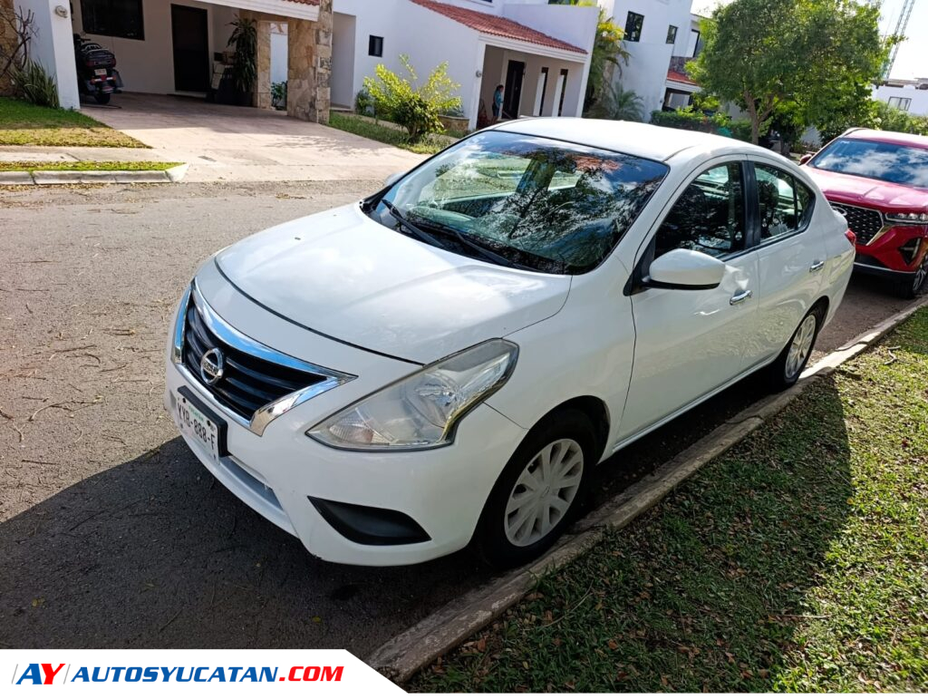 Nissan Versa 2017