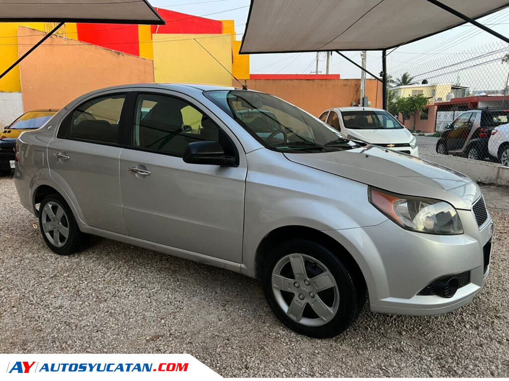 Chevrolet Aveo LT 2013