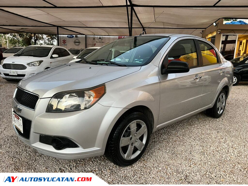 Chevrolet Aveo LT 2013