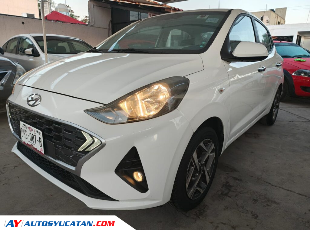 Hyundai Grand i10 Standard Sedán 2023