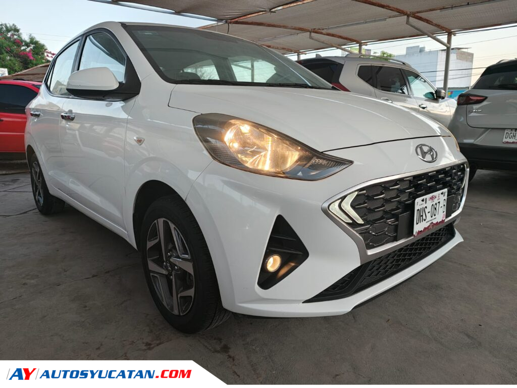 Hyundai Grand i10 Standard Sedán 2023