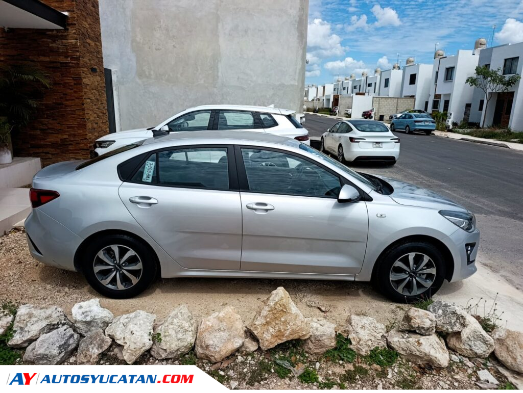 Kia Rio LX Manual 2022
