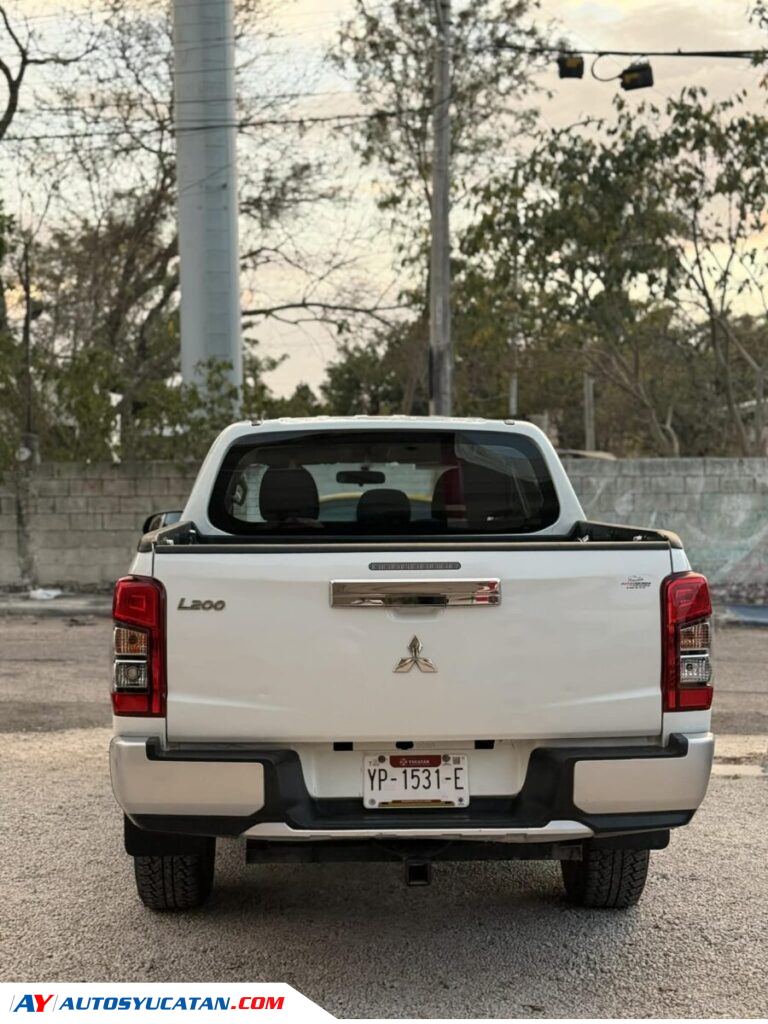 MITSUBISHI L200 2022