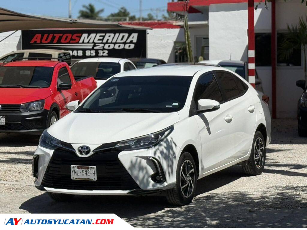 TOYOTA YARIS S 2021