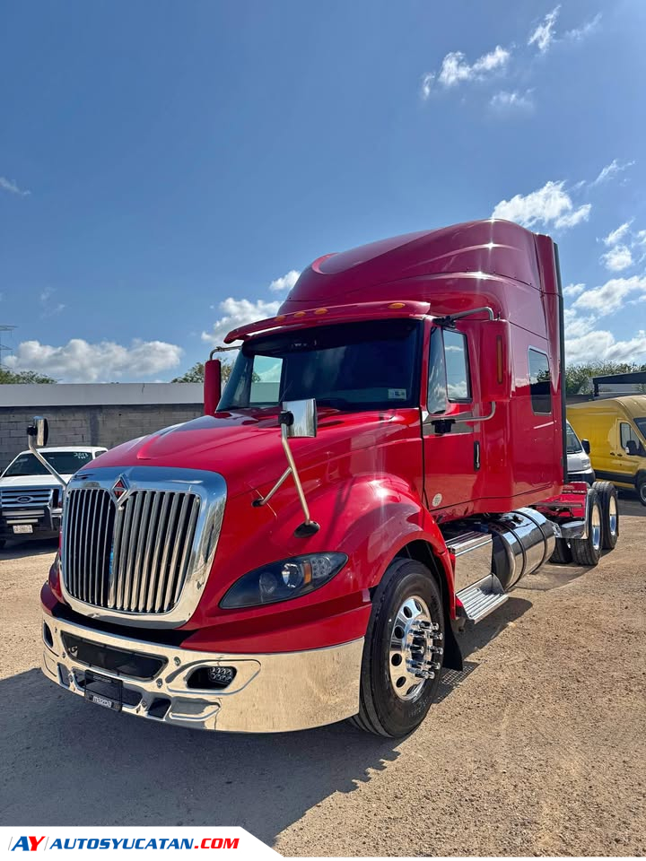 TRACTOCAMION INTERNACIONAL 2017