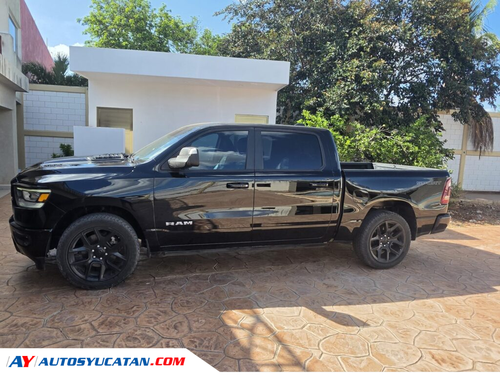 RAM 1500 LARAMIE SPORT 4X4 HIBRIDA