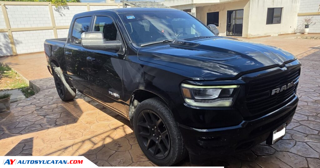 RAM 1500 LARAMIE SPORT 4X4 HIBRIDA