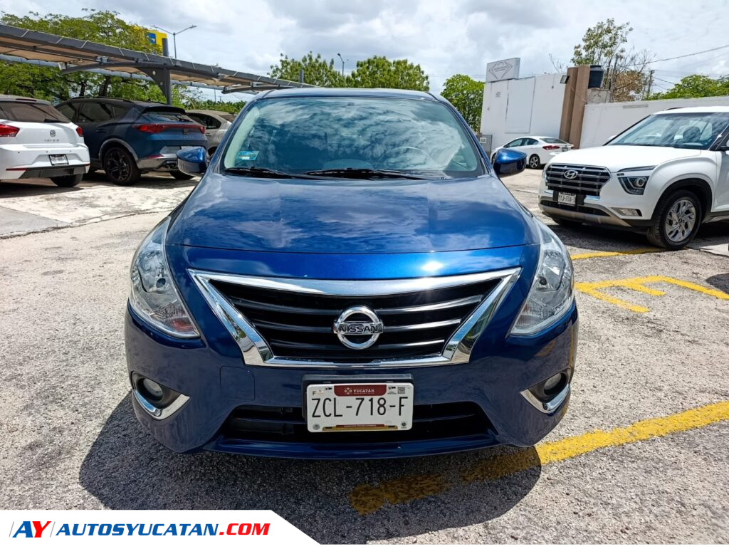 Nissan Versa STD 2019