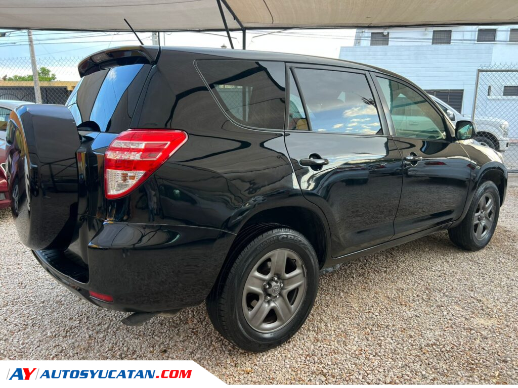 Toyota RAV4 2010